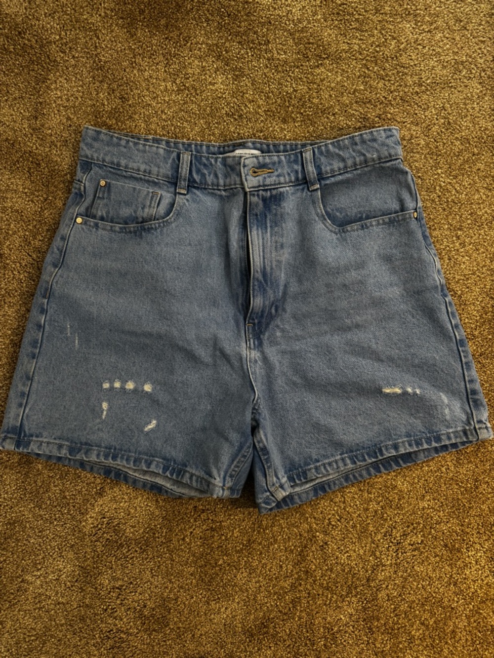 Classic High-Waist Light Blue Denim Women's Shorts